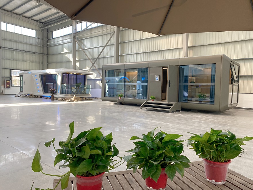 【德瀾仕】——邀您入住民宿太空艙，享夢(mèng)幻星空之旅……